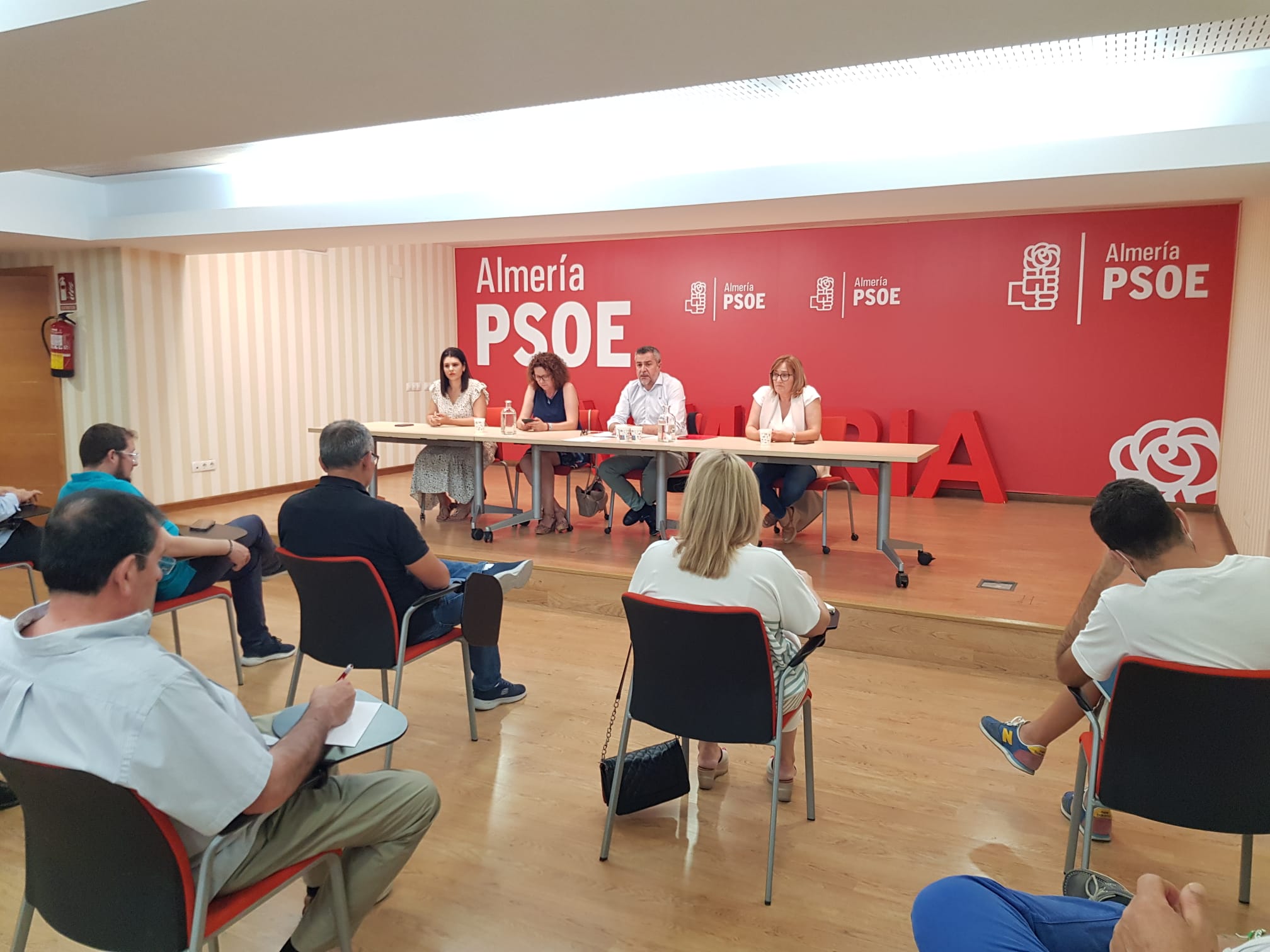 El PSOE de Almería se vuelca desde hoy en ganar las elecciones municipales y la Diputación Provincial