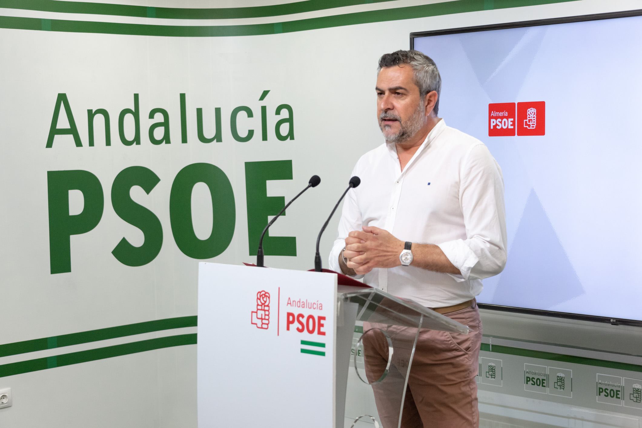 El PSOE denuncia la “clara intencionalidad” del Gobierno andaluz del PP de ocultar información del ‘caso ambulancias’