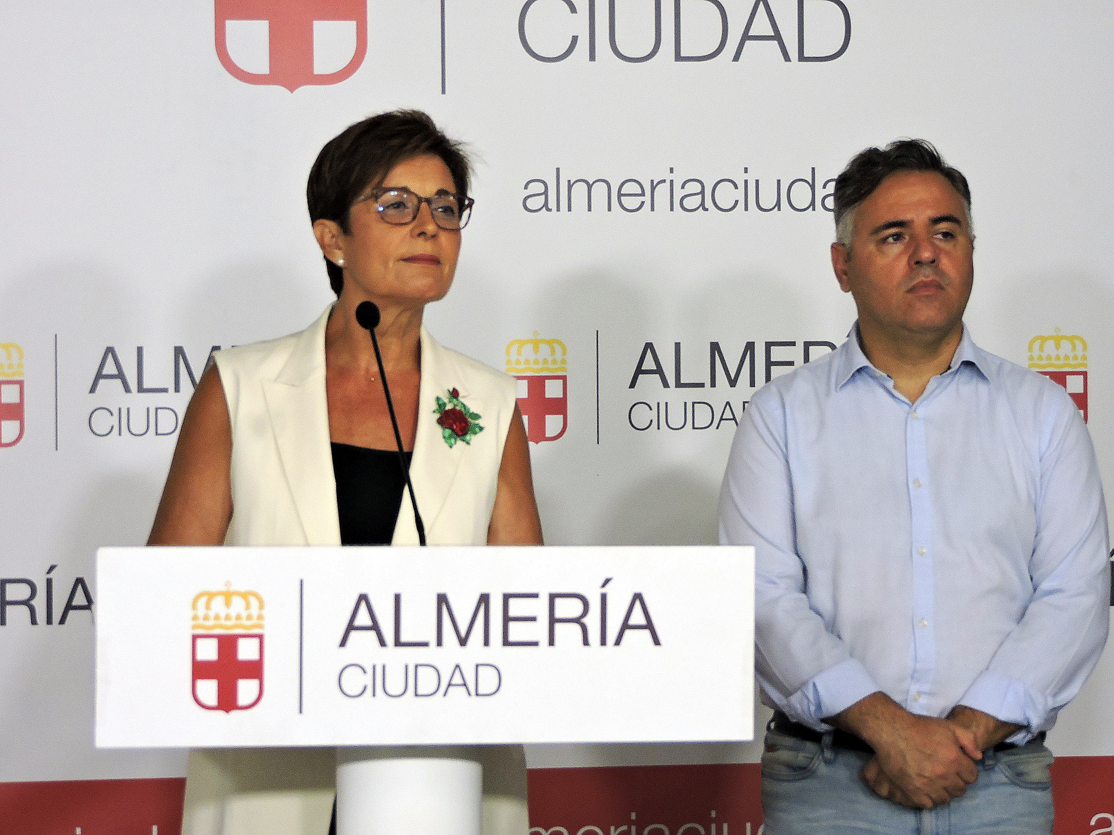 ALMERÍA.  El PSOE desvela que el Tribunal de Recursos Contractuales de la Junta anula de nuevo el concurso de las bibliotecas municipales