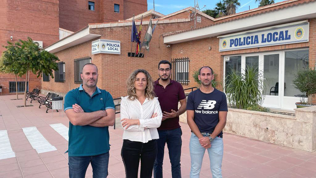 ALBOX. El PSOE de Albox afea al alcalde que remodele justo ahora las calles del centro en plena campaña prenavideña