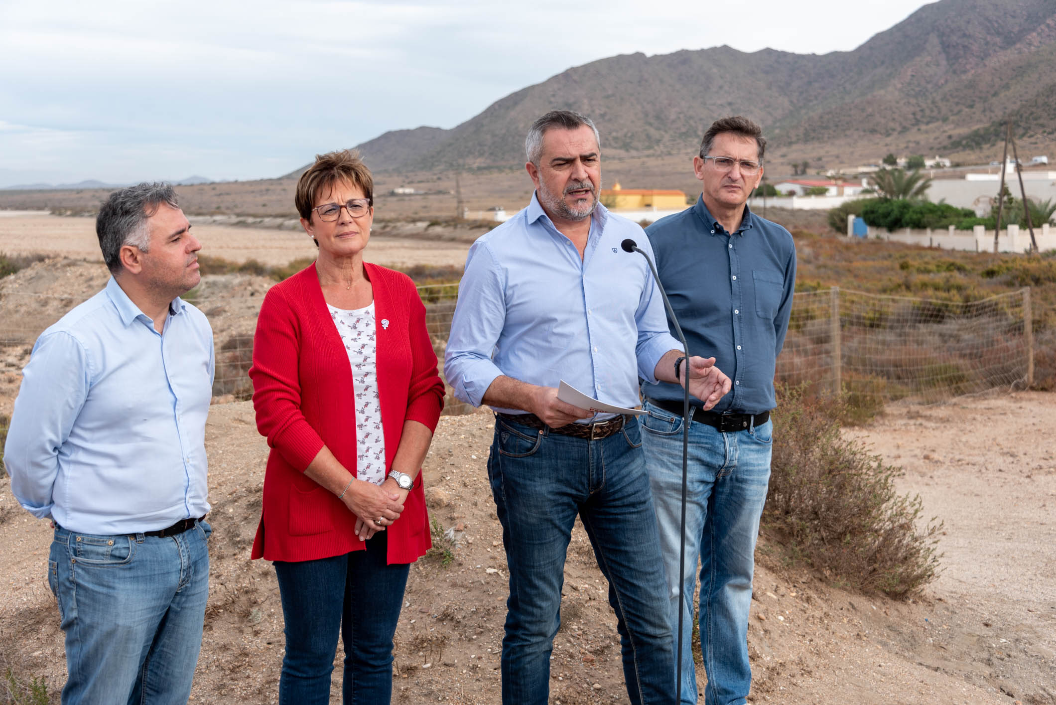 El PSOE pide que el Gobierno andaluz compre Las Salinas del Cabo para garantizar en el futuro la conservación del humedal