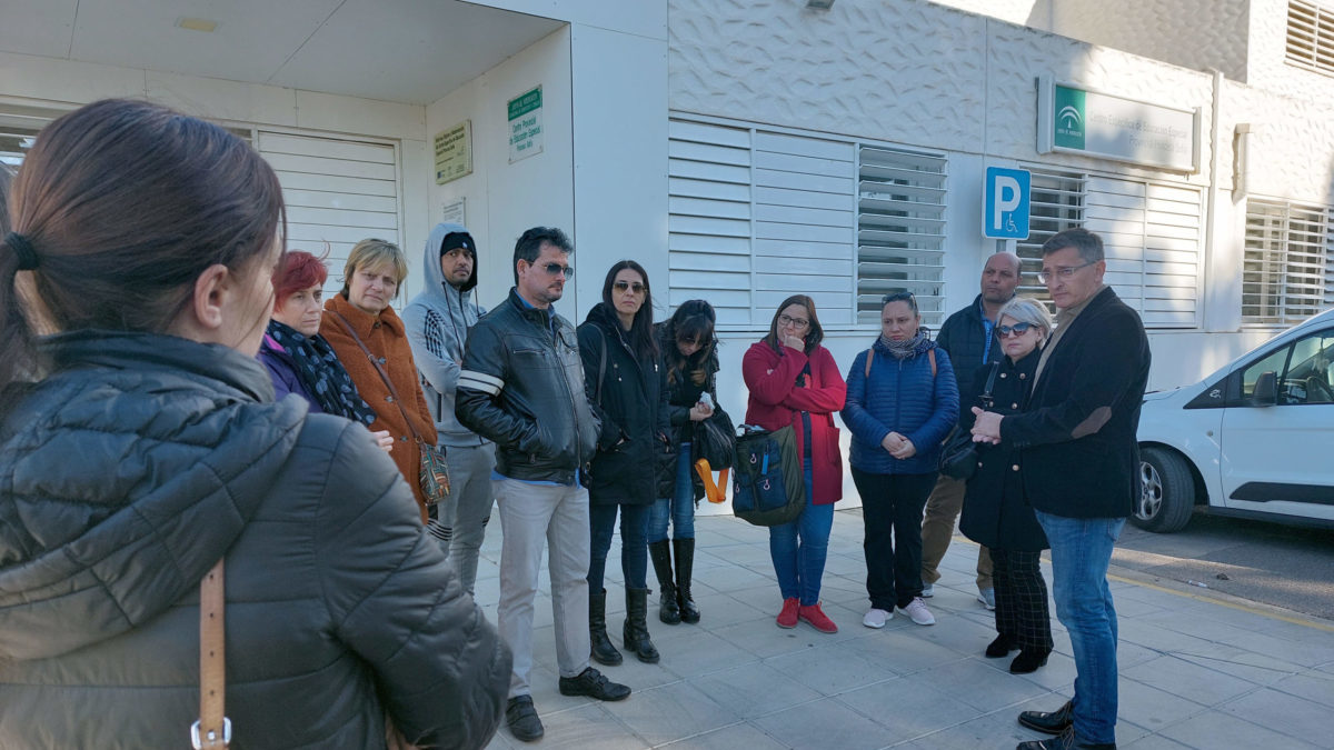 El PSOE pone voz a la indignación de las familias del Princesa Sofía y exige a la Junta la presencia urgente de un médico