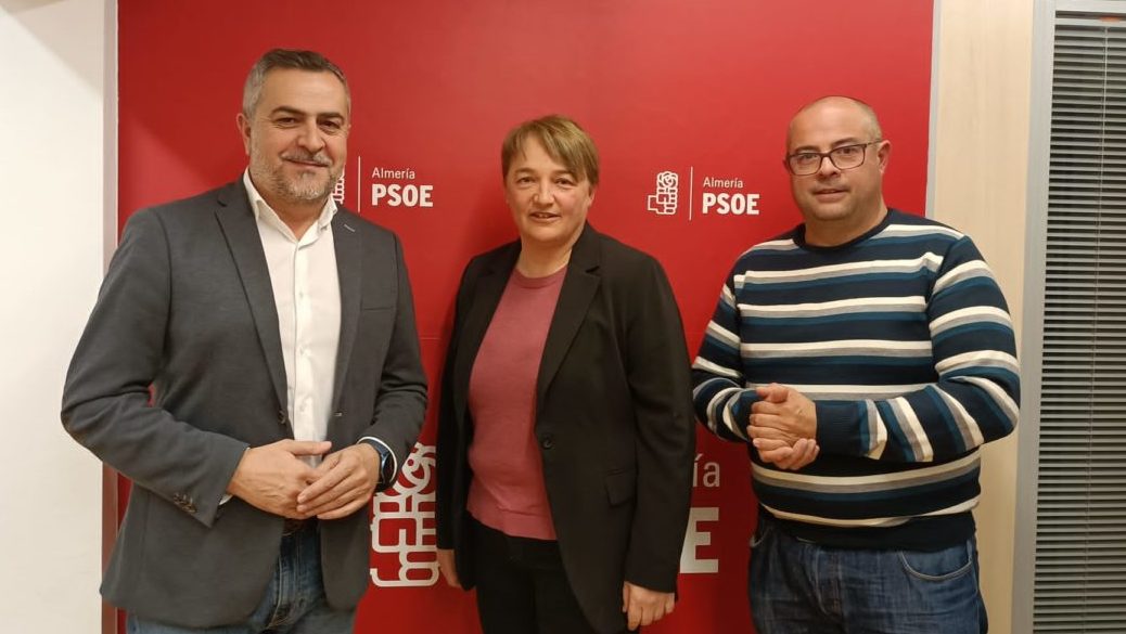 FINES. El PSOE de Fines presenta a Mari Ángeles Martos como candidata a la Alcaldía