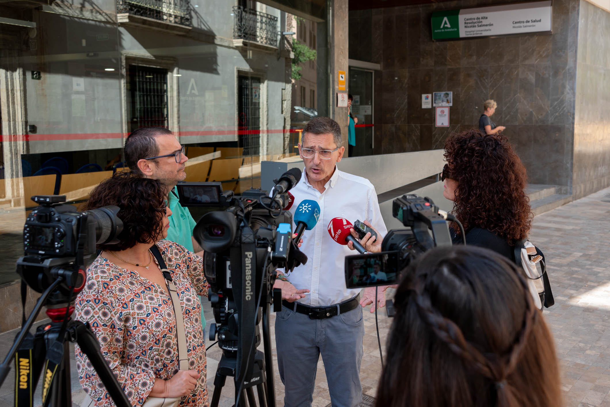 El PSOE revela que Salud no hace ecografías desde mayo por falta de presupuesto y reprocha al delegado su silencio