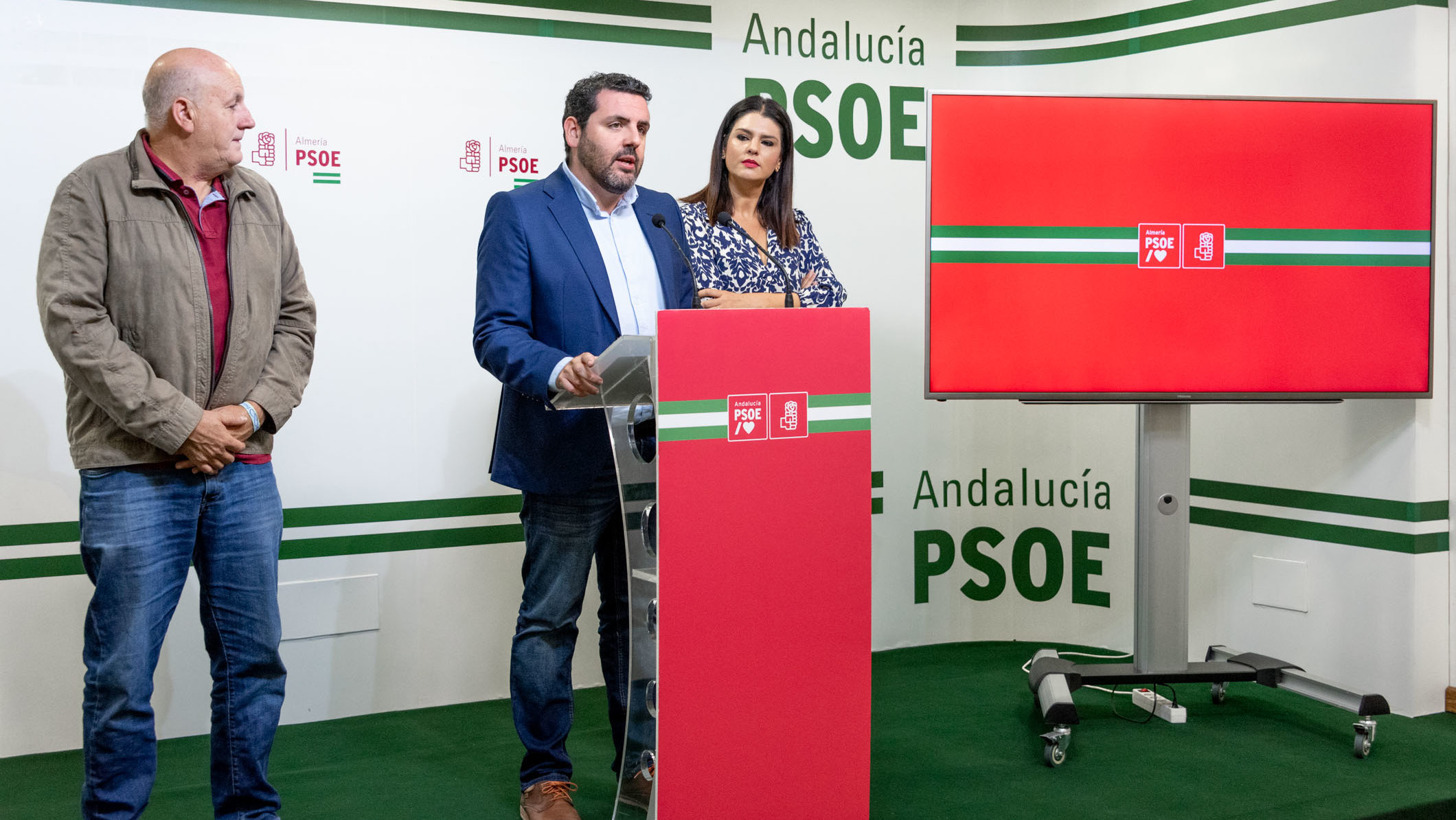 El PSOE insta al PP a que exija al Gobierno de Juanma Moreno igualdad provincial en el servicio de ambulancias