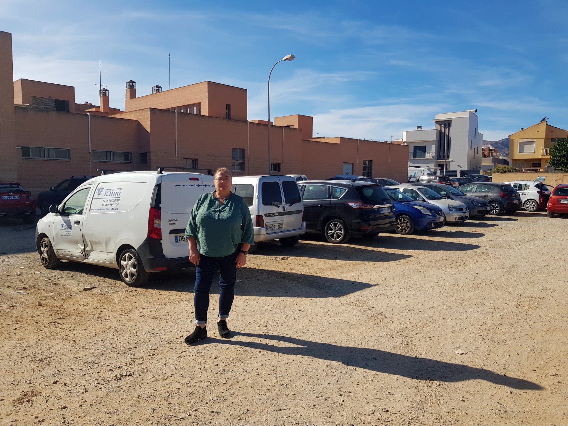 EL EJIDO. El PSOE pide el arreglo del solar de aparcamientos del centro de salud de Ejido Norte