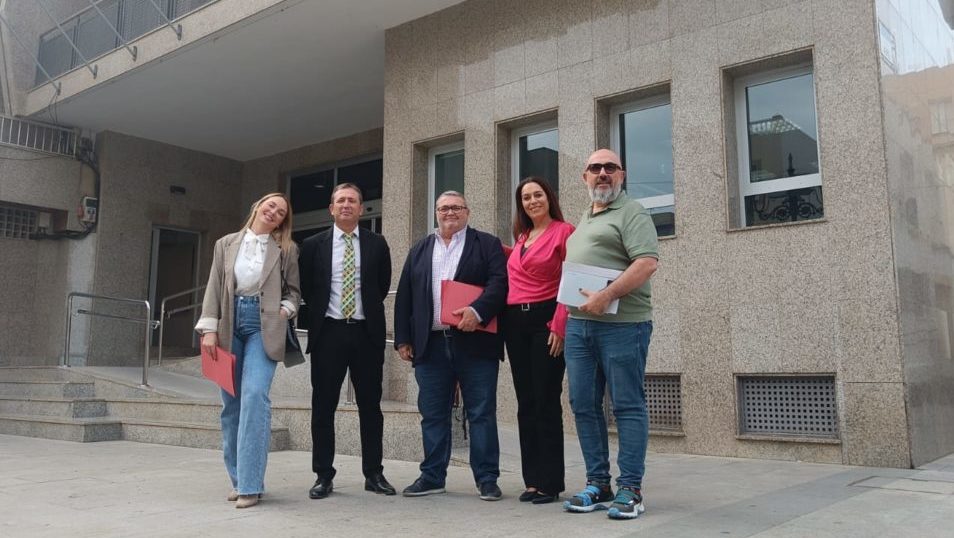 ROQUETAS. El PSOE exige un Pleno extraordinario y urgente para tratar las consecuencias de la sentencia que obligará a derribar 129 apartamentos en Playa Serena