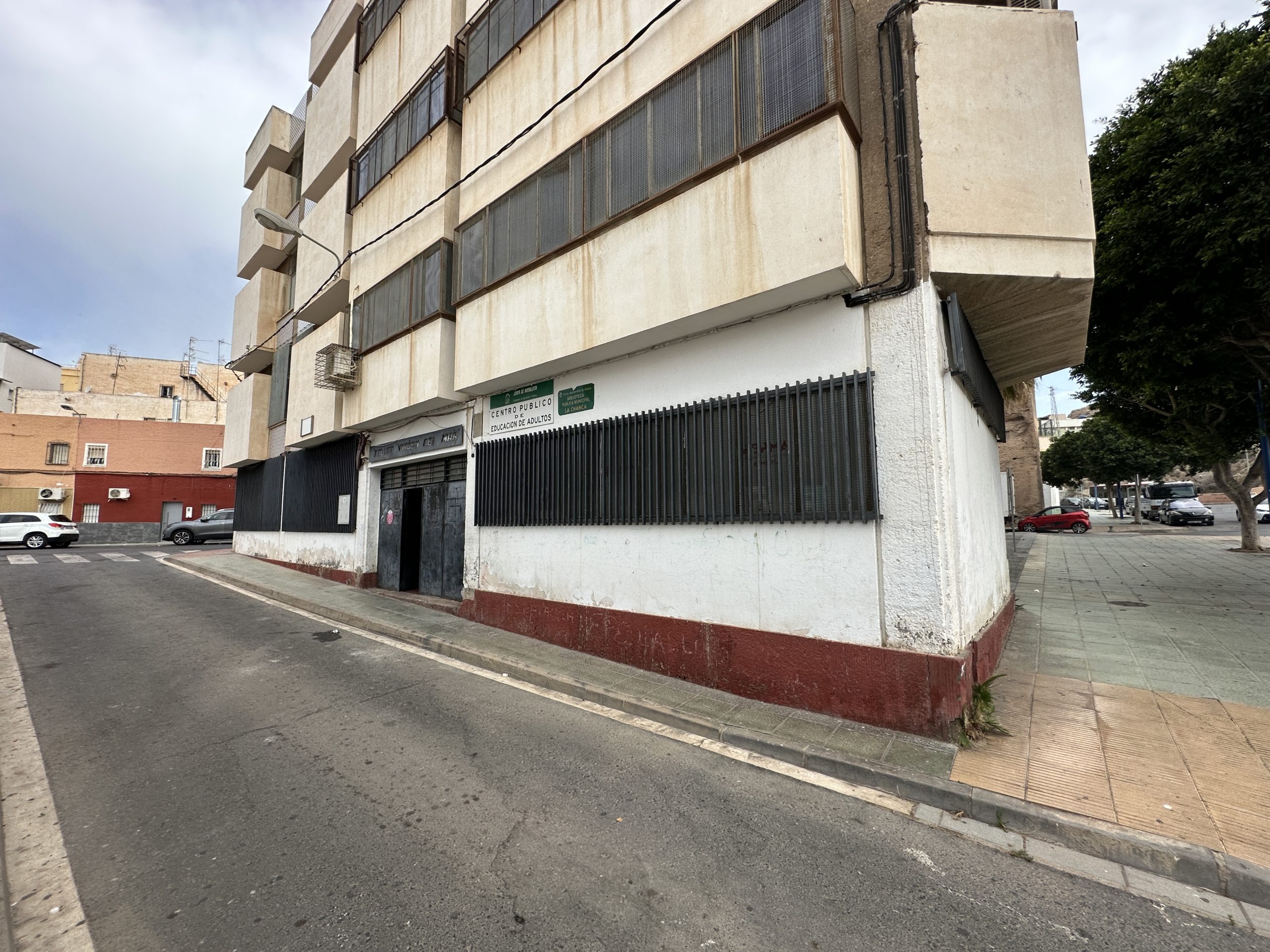 ALMERÍA. La mejora inaplazable del Centro de Educación Permanente de La Chanca, exigencia del PSOE a la alcaldesa en el próximo Pleno