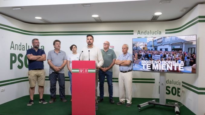 Hernández junto a alcaldes y concejala del Andarax