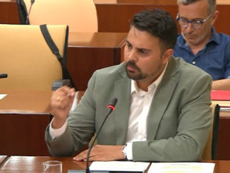 Mateo Hernández, parlamentario andaluz del PSOE de Almería durante la comisión