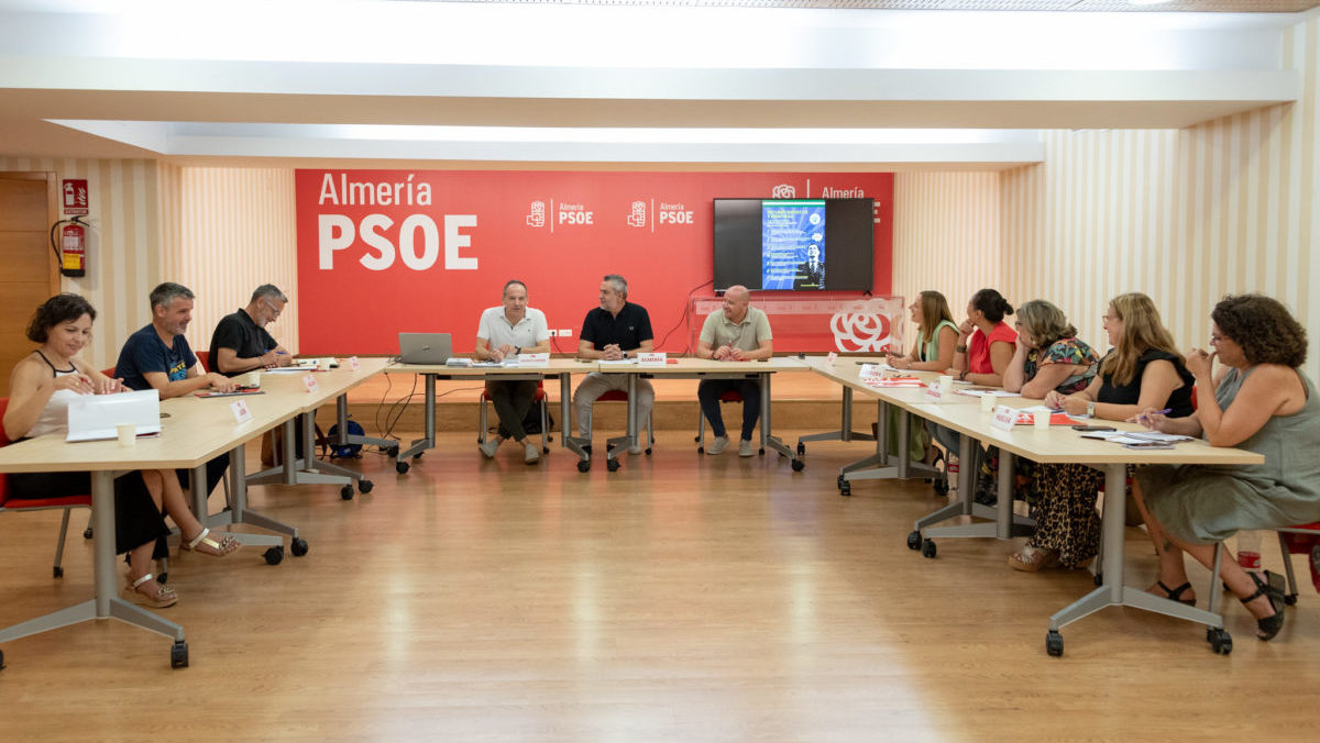 Los secretarios de Organización del PSOE-A arrancan el curso político en Almería analizando los incumplimientos del Gobierno de Moreno Bonilla