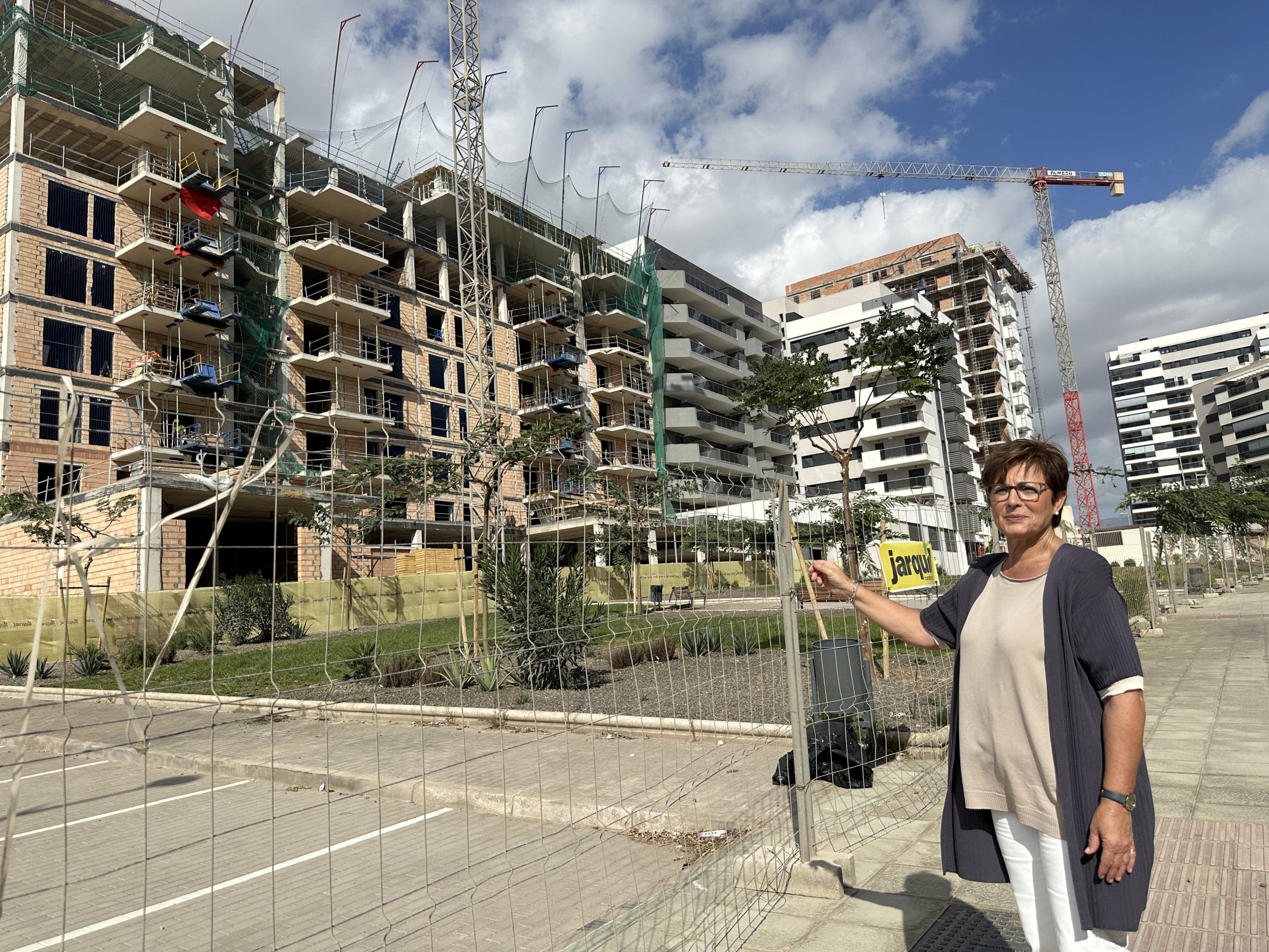 ALMERÍA. El PSOE exige que las viviendas del Ayuntamiento tengan un precio que puedan pagar los almerienses