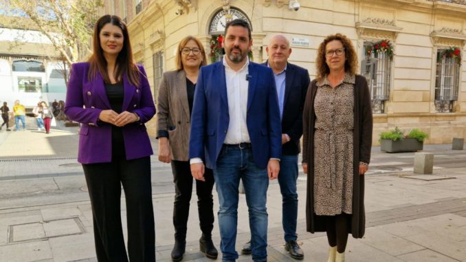 Juan Manuel Ruiz del Real, María López, Esperanza Pérez, Antonio Gutiérrez y Noemí Cruz