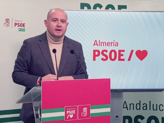 Antonio Martínez, hoy, en rueda de prensa