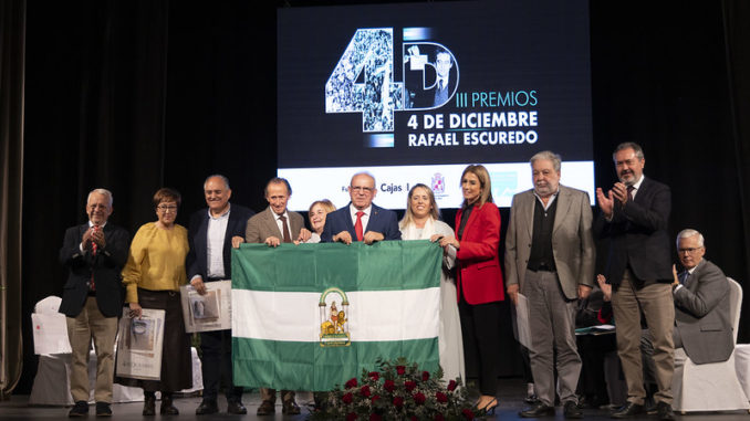 Entrega del premio a Antonio Bonilla