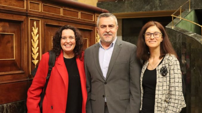 Susana Rivas, Juan Antonio Lorenzo y Pilar Navarro en el Congreso de los Diputados